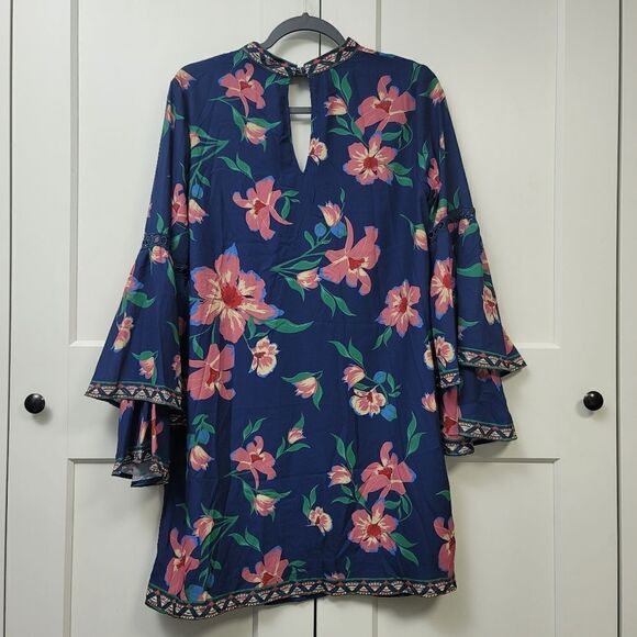 Flying tomato long bell sleeve mock neck sleeve, large - Picture 9 of 9